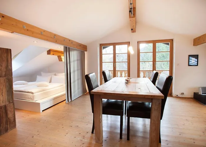 Auszeit Maisonette דירה